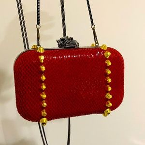 House of Harlow 1960 clutch